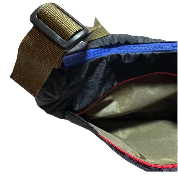 Cotopaxi Trozo shoulder bag NWOT black/multi adjustable rope strap recycled - Picture 7 of 16